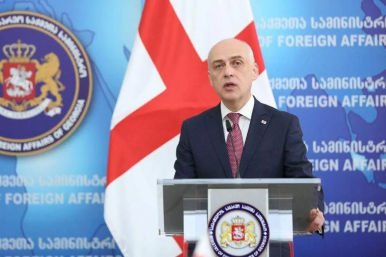 Վրաստանի դեսպանները շարունակում են, ի նշան բողոքի, հրաժարվել պաշտոններից Վրաստանի դեսպանները շարունակում են, ի նշան բողոքի, հրաժարվել պաշտոններից