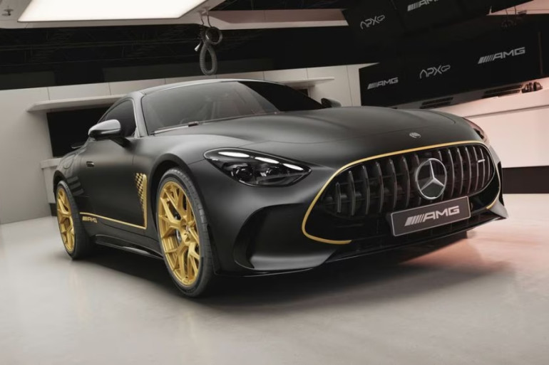 Ներկայացվել է հատուկ Mercedes-AMG GT-ն՝ նվիրված Բրեդ Փիթի մասնակցությամբ ֆիլմին (լուսանկարներ)
