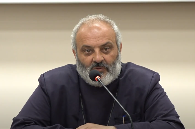Այս իշխանությունը կեղեքnւմ է մեր կյանքը, մարդիկ անելանելի վիճակում են, ճահճային իրականություն է. Բագրատ Սրբազան