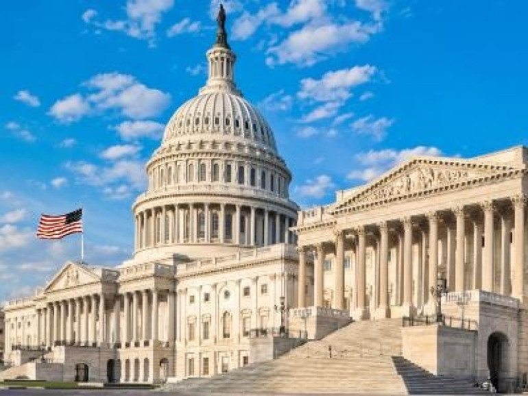 В Сенате США намерены внести резолюцию, запрещающую удары по Оману без одобрения Конгресса В Сенате США намерены внести резолюцию, запрещающую удары по Оману без одобрения Конгресса
