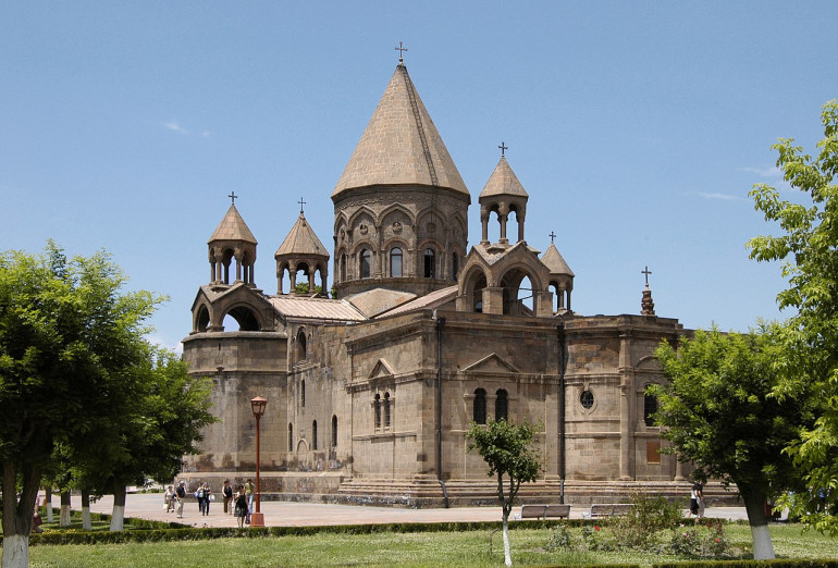 Իրավական մեխանիզմներն օգտագործվում են ոչ թե օրենքը պահպանելու, այլ Հայ Առաքելական Եկեղեցու ինքնավարությունը խաթարելու համար. Լեմկինի ինստիտուտ
