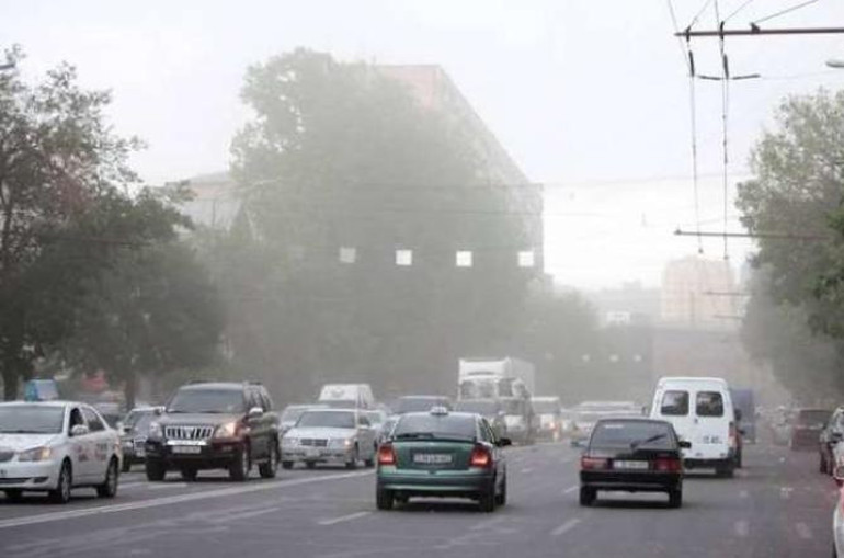 Երևանի Կենտրոն և Արաբկիր վարչական շրջաններում փոշու պարունակությունը գերազանցել է թույլատրելի կոնցենտրացիան ամբողջ շաբաթ Երևանի Կենտրոն և Արաբկիր վարչական շրջաններում փոշու պարունակությունը գերազանցել է թույլատրելի կոնցենտրացիան ամբողջ շաբաթ