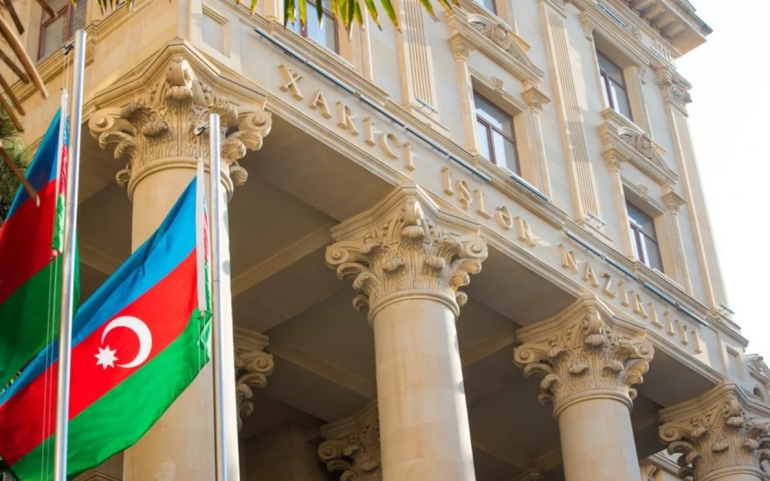Ադրբեջանի ԱԳՆ-ն Իսրայելի կառավարությանը կոչ է արել վերանայել Հայոց ցեղաuպանnւթյան մասին որոշումը Ադրբեջանի ԱԳՆ-ն Իսրայելի կառավարությանը կոչ է արել վերանայել Հայոց ցեղաuպանnւթյան մասին որոշումը