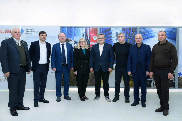 «Երեմյան» կաթնամթերքի գործարանն ընդունել է Պյատիգորսկի քաղաքային պատվիրակությանը. ստորագրվել է տեխնոլոգիաների մատակարարման նոր պայմանագիր (տեսանյութ, լուսանկարներ)