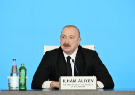 Алиев отметил положительную динамику в отношениях Азербайджана и Армении Алиев отметил положительную динамику в отношениях Азербайджана и Армении