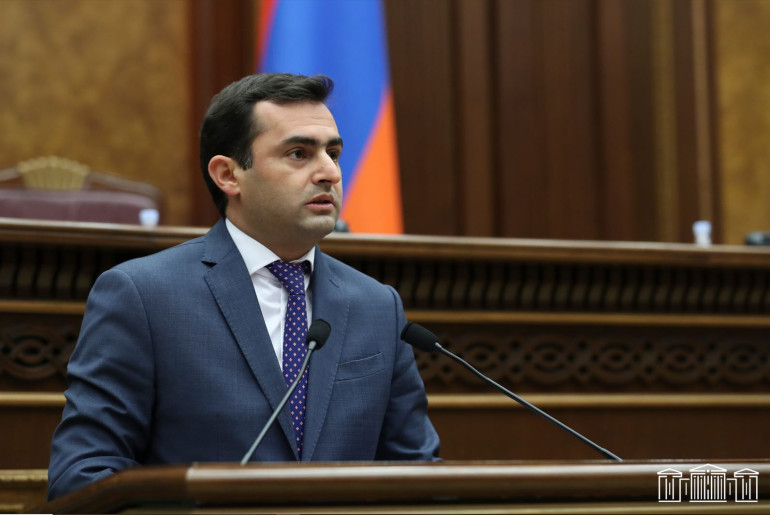 Առաջիկայում մեր կենցաղային հոգսերը հոգալու են արհեստական բանականությամբ զինված ռոբոտները. Հակոբ Արշակյան
