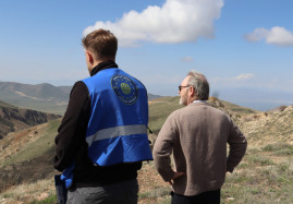 The head of the EU mission and the Speaker of the Belgian Chamber of Representatives took part in a patrol on the Armenia-Azerbaijan border The head of the EU mission and the Speaker of the Belgian Chamber of Representatives took part in a patrol on the Armenia-Azerbaijan border
