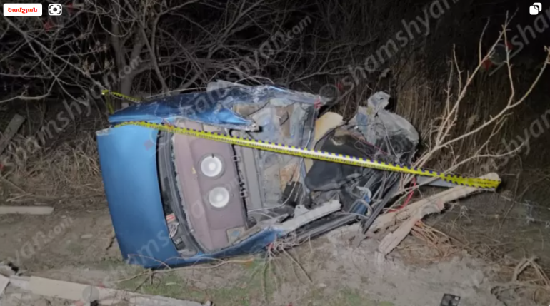 ՊՆ ծառայողը «BMW»-ով բախվել է ծառերին, հողաթմբերին, հայտնվել հողամասում և մшհացել