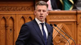 Péter Magyar sworn in as Hungary’s prime minister ending 16-year Orbán era Péter Magyar sworn in as Hungary’s prime minister ending 16-year Orbán era