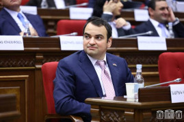 Աշխարհում կա ընդամենը մեկ վայր, որտեղ հավաքվել է մեկ միլիոն հայ․ Նարեկ Կարապետյանը շնորհավորել է Երևանի տոնը Աշխարհում կա ընդամենը մեկ վայր, որտեղ հավաքվել է մեկ միլիոն հայ․ Նարեկ Կարապետյանը շնորհավորել է Երևանի տոնը
