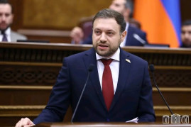 Քանի դեռ Փաշինյանը ծրագրում է հանձնել Տիգրանաշենը, մենք կհոգանք զարգացման մասին․ Տիգրան Աբրահամյան (տեսանյութ)