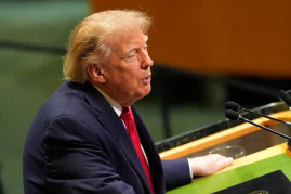 Trump urges compete isolation of Iran, expects deal after election