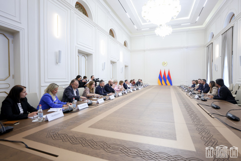 Ռուբեն Ռուբինյանն ընդունել է ԵԺԿ գլխավոր քարտուղարի գլխավորած պատվիրակությանը Ռուբեն Ռուբինյանն ընդունել է ԵԺԿ գլխավոր քարտուղարի գլխավորած պատվիրակությանը