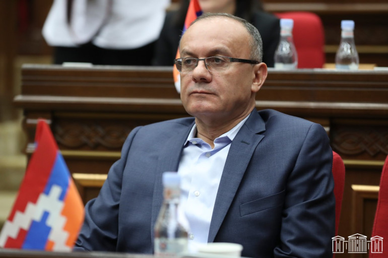 Պաշտպանության նախկին նախարար Սեյրան Օհանյանի կողմից պաշտոնեական լիազորությունները չարաշահելու վերաբերյալ քրեական վարույթի նախաքննությունն ավարտվել է
