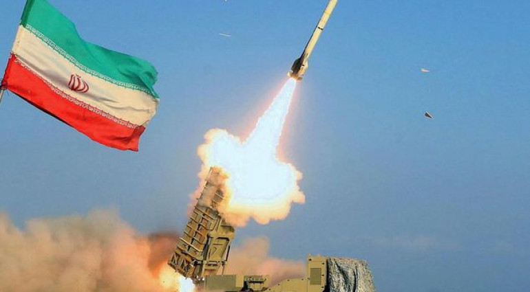 US bases in Jordan, Kuwait and Bahrain see another night of retaliatory Iranian strikes US bases in Jordan, Kuwait and Bahrain see another night of retaliatory Iranian strikes