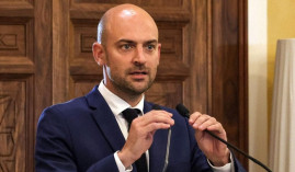 МИД Франции исключил смягчение санкций против Ирана до разблокировки Ормузского пролива