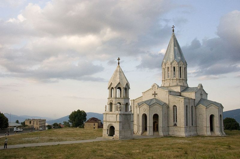 Կոմանդոս. Կռիվը միայն քաջություն չէ, կռիվը լուրջ գիտություն է. newmag