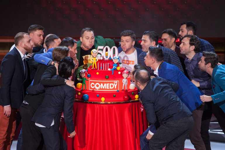 Comedy Club-ի 500-րդ թողարկումը. շքեղ տորթով ու բոլոր ռեզիդենտների մասնակցությամբ