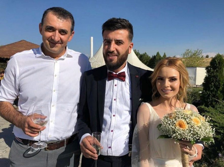 Նոր լուսանկարներ Շուշաննա Թովմասյանի և Վահե Սայանի հարսանիքից