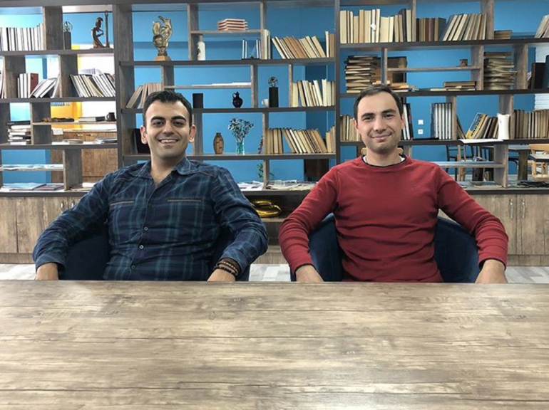 Քաղաքական հումոր և անձնական «դառը» փորձ. ի՞նչ սպասել «Արմքոմեդիի» տղաների՝ Սերգեյի և Նարեկի նոր սթենդափից