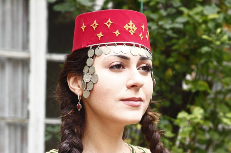 «Մովեսին վաղուց ինձ հարազատ եմ համարում». Էվա Ոսկանյանը՝ Արցախի երկրորդ պատերազմում զոհված զինվորին նվիրված իր նոր երգի և ապրումների մասին «Մովեսին վաղուց ինձ հարազատ եմ համարում». Էվա Ոսկանյանը՝ Արցախի երկրորդ պատերազմում զոհված զինվորին նվիրված իր նոր երգի և ապրումների մասին