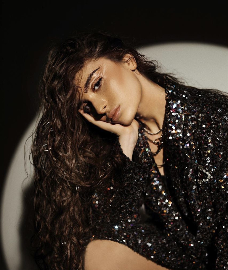 Տեսահոլովակի պրեմիերա․ Մալենա– «Cheri Cheri Lady»