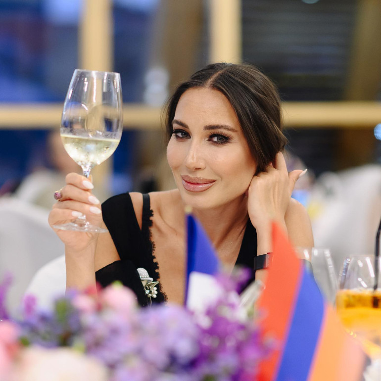 «Ասում են՝ կանաչաչյա մարդիկ ավելի զգայուն են». Նազենի Հովհաննիսյան