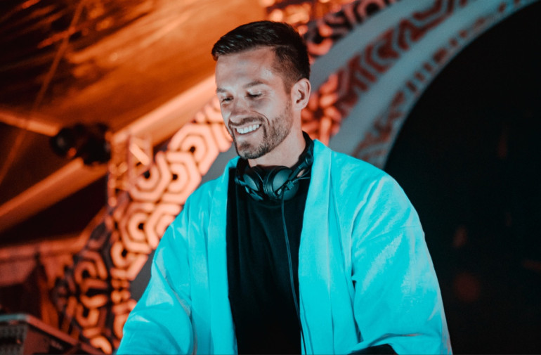 DJ Milo Häfliger-ը իր երաժշտությամբ եկել է նաև բարձր տրամադրությամբ վարակելու հայ լսարանին՝ ելույթ ունենալով Jellyfish-ում