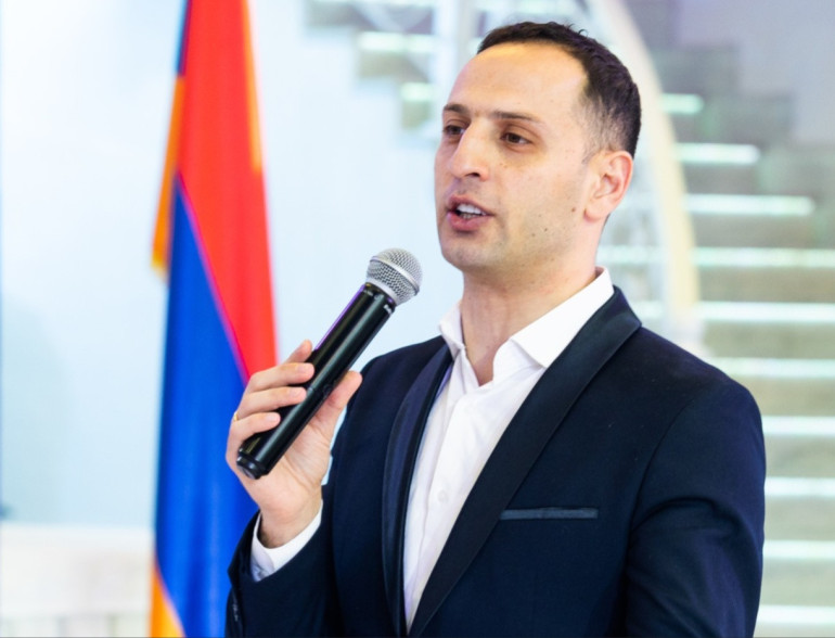 «15 տարի եղել եմ կրոնական կազմակերպության անդամ, բայց այժմ ուզում եմ անել ավելին». Արամ Մելիքյանը՝ հավատքի և կյանքի դժվարությունների մասին «15 տարի եղել եմ կրոնական կազմակերպության անդամ, բայց այժմ ուզում եմ անել ավելին». Արամ Մելիքյանը՝ հավատքի և կյանքի դժվարությունների մասին