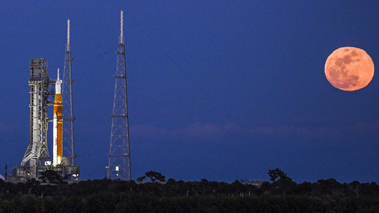 Nasa to launch historic Artemis II moon mission on 6 March after delays