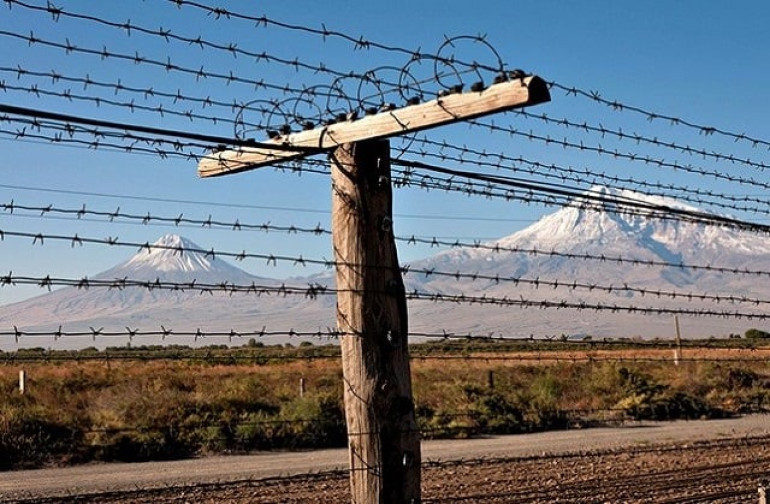 Եթե ՀՀ-ի և Թուրքիայի միջև բավարար վստահություն լինի, ռուս սահմանապահների հեռանալու հարցը կքննարկվի. Արարատ Միրզոյան (տեսանյութ) Եթե ՀՀ-ի և Թուրքիայի միջև բավարար վստահություն լինի, ռուս սահմանապահների հեռանալու հարցը կքննարկվի. Արարատ Միրզոյան (տեսանյութ)