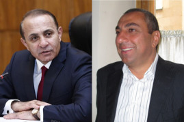 Քաղաքացին դիմել է ոստիկանություն և հայտնել, որ ՀՀ նախկին վարչապետ Հովիկ Աբրահամյանը ասել է իրեն՝ «շաքարավազի գործով մի զբաղվիր, դա 30 տարուց ավելի Սամվել Ալեքսանյանի բիզնեսն է, հակառակ դեպքում ծանր խնդիրներ կունենաս» Քաղաքացին դիմել է ոստիկանություն և հայտնել, որ ՀՀ նախկին վարչապետ Հովիկ Աբրահամյանը ասել է իրեն՝ «շաքարավազի գործով մի զբաղվիր, դա 30 տարուց ավելի Սամվել Ալեքսանյանի բիզնեսն է, հակառակ դեպքում ծանր խնդիրներ կունենաս»