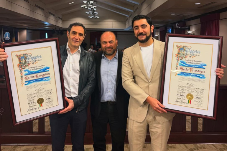 Վաչե Թովմասյանն ու Կարեն Կարագուլյանն ԱՄՆ-ում շնորհակալագրեր են ստացել