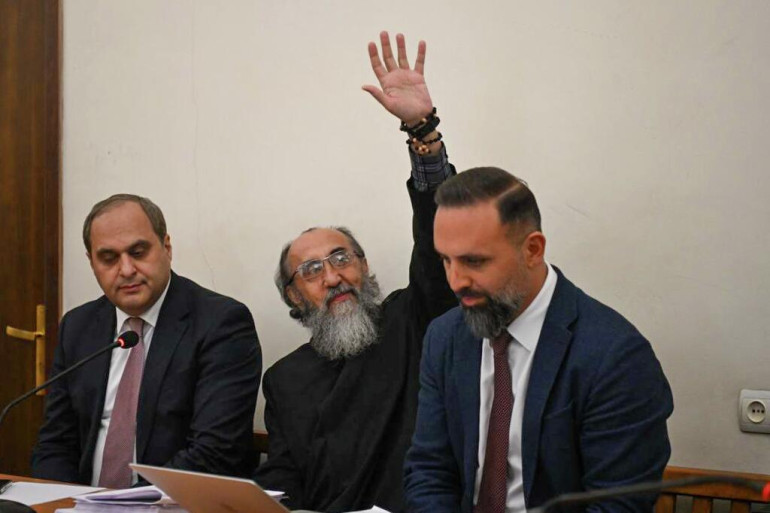 Միքայել Սրբազանը վերադարձել է «Իզմիրլյան» բժշկական կենտրոն․ փաստաբան