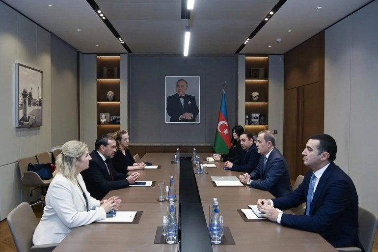 Բայրամովը ԱՄՆ ներկայացուցչի հետ քննարկել է TRIPP նախագիծը և Հայաստանի հետ հարաբերությունները Բայրամովը ԱՄՆ ներկայացուցչի հետ քննարկել է TRIPP նախագիծը և Հայաստանի հետ հարաբերությունները