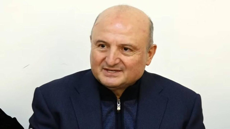 Գյումրիի քաղաքապետ Վարդան Ղուկասյանը կշարունակի մնալ կալանքի տակ․ դատարանը մերժել է նրա փաստաբանների միջնորդությունը Գյումրիի քաղաքապետ Վարդան Ղուկասյանը կշարունակի մնալ կալանքի տակ․ դատարանը մերժել է նրա փաստաբանների միջնորդությունը