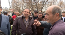 Գյուղերում ապրող մեր հայրենակիցները ցանկանում են, որ իրենց ձայնը լսելի լինի, իսկ բարձրաձայնած խնդիրները ստանան հստակ և գործնական լուծումներ. Ծառուկյան (տեսանյութ) Գյուղերում ապրող մեր հայրենակիցները ցանկանում են, որ իրենց ձայնը լսելի լինի, իսկ բարձրաձայնած խնդիրները ստանան հստակ և գործնական լուծումներ. Ծառուկյան (տեսանյութ)