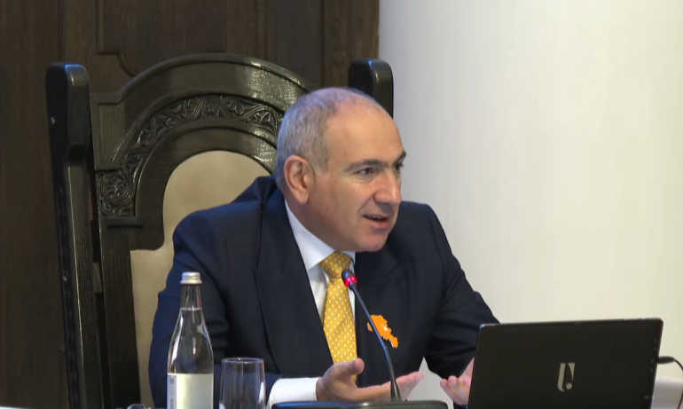 Ոչ մեկը չի կարող ասել՝ հորս արև 1 մլրդ ներդրում եմ արել. բանկային շրջանառությունը հատիկ-հատիկ պետք է լինի, եթե չեղավ՝ խնդիր է. Փաշինյան Ոչ մեկը չի կարող ասել՝ հորս արև 1 մլրդ ներդրում եմ արել. բանկային շրջանառությունը հատիկ-հատիկ պետք է լինի, եթե չեղավ՝ խնդիր է. Փաշինյան