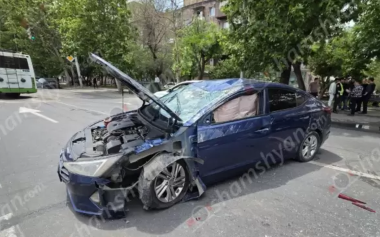 «Գրանդ Սպորտ»-ի խաչմերուկում բախվել են «Jeep Compass», «Hyundai», «BYD» մակնիշի ավտոմեքենաները