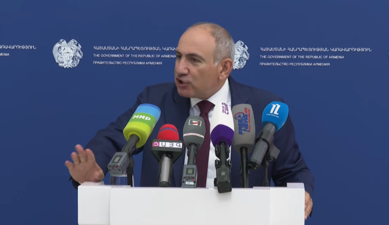 Ռոբերտ Քոչարյանը, Գագիկ Ծառուկյանը, Սերժ Սարգսյանը ամսի 1-ը որ մոտենա, պետք է հեռախոսը բացեն, տեսնեն՝ թոշակը նստել է, թե չէ․ Փաշինյան Ռոբերտ Քոչարյանը, Գագիկ Ծառուկյանը, Սերժ Սարգսյանը ամսի 1-ը որ մոտենա, պետք է հեռախոսը բացեն, տեսնեն՝ թոշակը նստել է, թե չէ․ Փաշինյան