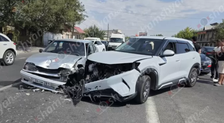 Մուսալեռում բախվել են «BYD» և «Lada» մակնիշի ավտոմեքենաները