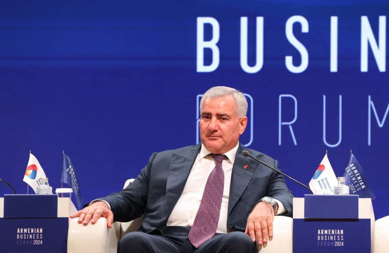 We will not achieve true peace by entering into distorted friendships with Azerbaijan and Turkey, nor will we feel secure in the region by plotting against the Russia. Samvel Karapetyan