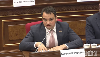 Մեր երկիրը «քցվելու» է, որովհետև Ադրբեջանը ճանապարհ ստանալու է, բայց մենք՝ ոչ. Նարեկ Կարապետյան
