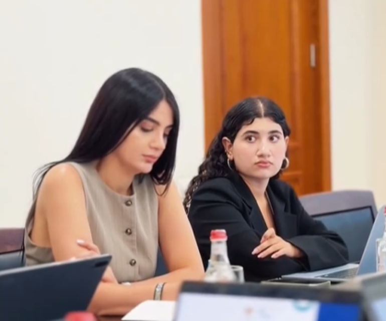 Հայտնի է, թե ինչ կարգավիճակով է Փաշինյանի դուստրը՝ Շուշան Փաշինյանը, Արդարադատության նախարարությունում խորհրդակցության մասնակցել Հայտնի է, թե ինչ կարգավիճակով է Փաշինյանի դուստրը՝ Շուշան Փաշինյանը, Արդարադատության նախարարությունում խորհրդակցության մասնակցել
