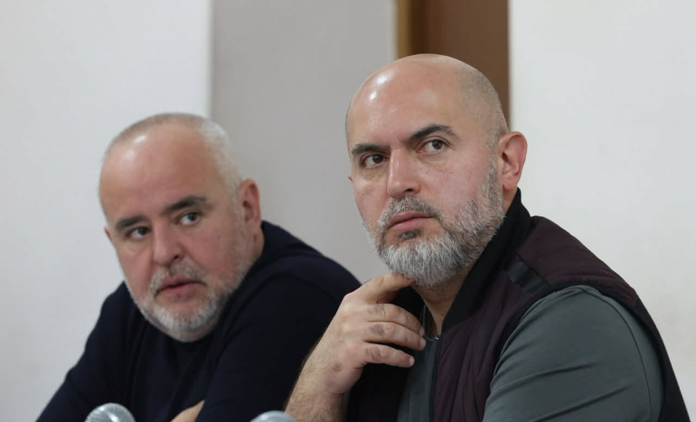 Ընդդիմությունը չպետք է թույլ տա «անասնագողություն», ավելացնի գործող վարկանիշը, որպեսզի կանխի արտահերթ ընտրությունների միջոցով ընդդիմության ձայների նվազումը. Աշոտյան Ընդդիմությունը չպետք է թույլ տա «անասնագողություն», ավելացնի գործող վարկանիշը, որպեսզի կանխի արտահերթ ընտրությունների միջոցով ընդդիմության ձայների նվազումը. Աշոտյան