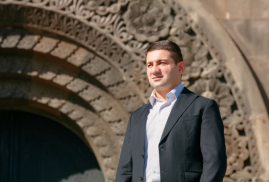 Մենք թույլ չենք տալու, որ մեր անկախությունը դառնա պատմություն. վերականգնելու ենք մեր բանակի փառքը, դիվանագիտության հարգանքն ու պետության իրական ինքնիշխանությունը. Նաիրի Սարգսյան Մենք թույլ չենք տալու, որ մեր անկախությունը դառնա պատմություն. վերականգնելու ենք մեր բանակի փառքը, դիվանագիտության հարգանքն ու պետության իրական ինքնիշխանությունը. Նաիրի Սարգսյան