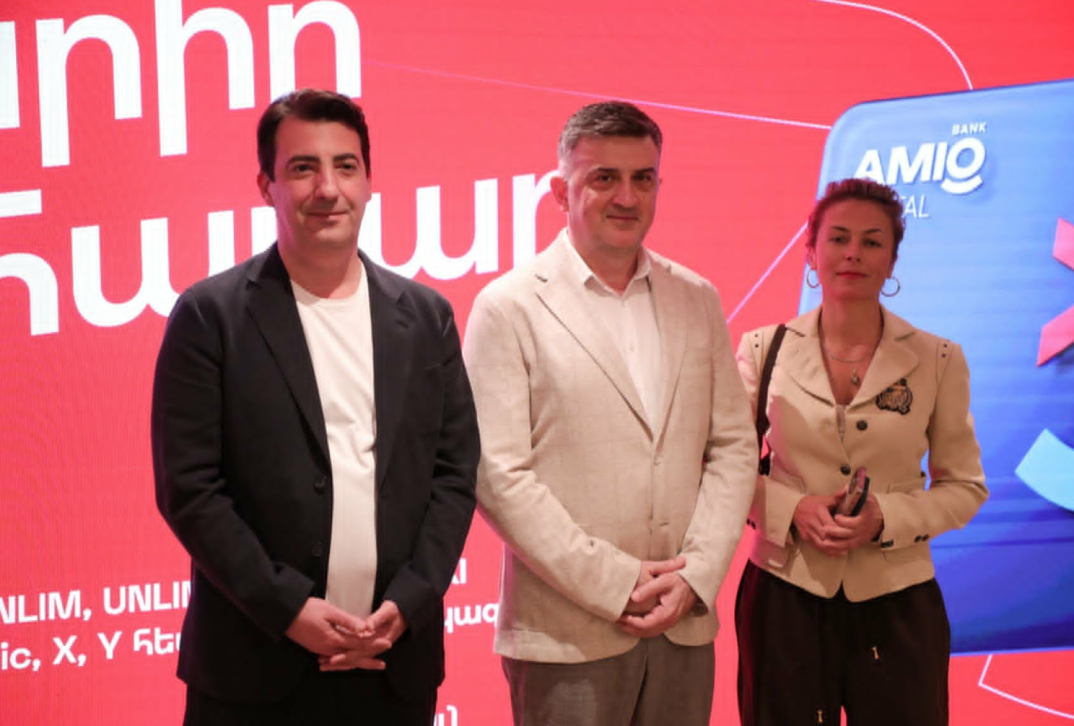 Viva, Amio bank, and Mastercard: use your digital card every day and pay nothing for mobile services (video, photo) Viva, Amio bank, and Mastercard: use your digital card every day and pay nothing for mobile services (video, photo)