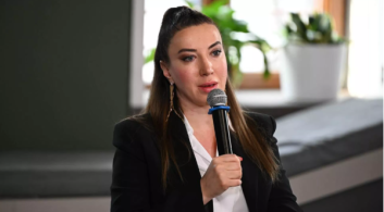 «Հայփոստ»-ը մերժում է Բաքվում պահվող հայերին նամակներ փոխանցելը. Սիրանուշ Սահակյան «Հայփոստ»-ը մերժում է Բաքվում պահվող հայերին նամակներ փոխանցելը. Սիրանուշ Սահակյան