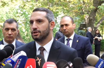 Ի՞նչ մեղք ունեմ, որ խոստացել էին ՏԻՄ ընտրություններում կտրել մեր թևերը, բայց չեն մասնակցում. գնամ, Նարեկ Կարապետյանին ասեմ՝ խնդրում եմ առաջադրվե՞ք. Ռուբինյան Ի՞նչ մեղք ունեմ, որ խոստացել էին ՏԻՄ ընտրություններում կտրել մեր թևերը, բայց չեն մասնակցում. գնամ, Նարեկ Կարապետյանին ասեմ՝ խնդրում եմ առաջադրվե՞ք. Ռուբինյան