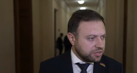 Սամվել Կարապետյանի շինծու գործը իշխանության կողմից եկեղեցու դեմ տարվող պայքարի մասն է․ Տիգրան Աբրահամյան